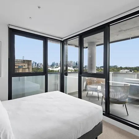 Executive 2-Bed Apartment With Views, Gym And Pool Melbourne Exterior photo
