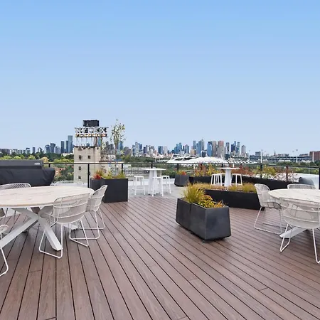 Executive 2-Bed Apartment With Views, Gym And Pool Melbourne Exterior photo